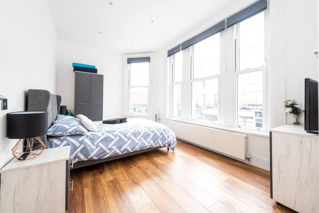 Beautiful Apartment By Hyde Park Ss2 Лондон Екстериор снимка